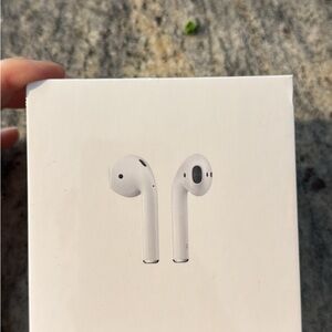 Apple AirPods with Charging Case